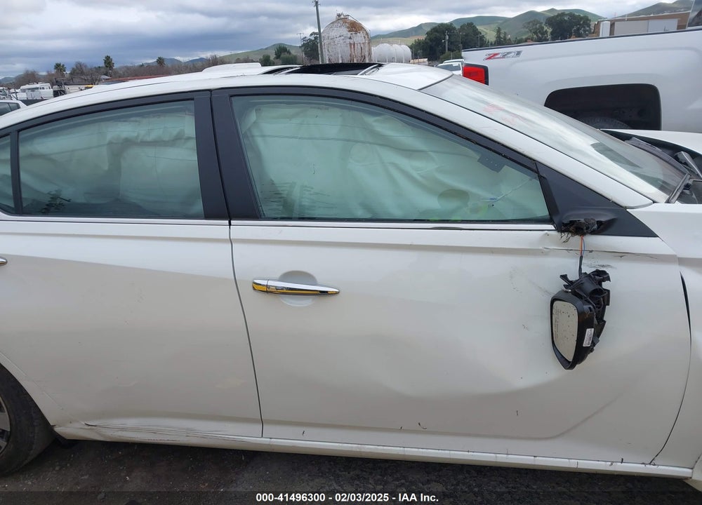 2022 NISSAN ALTIMA VIN: 1N4BL4DV4NN365472