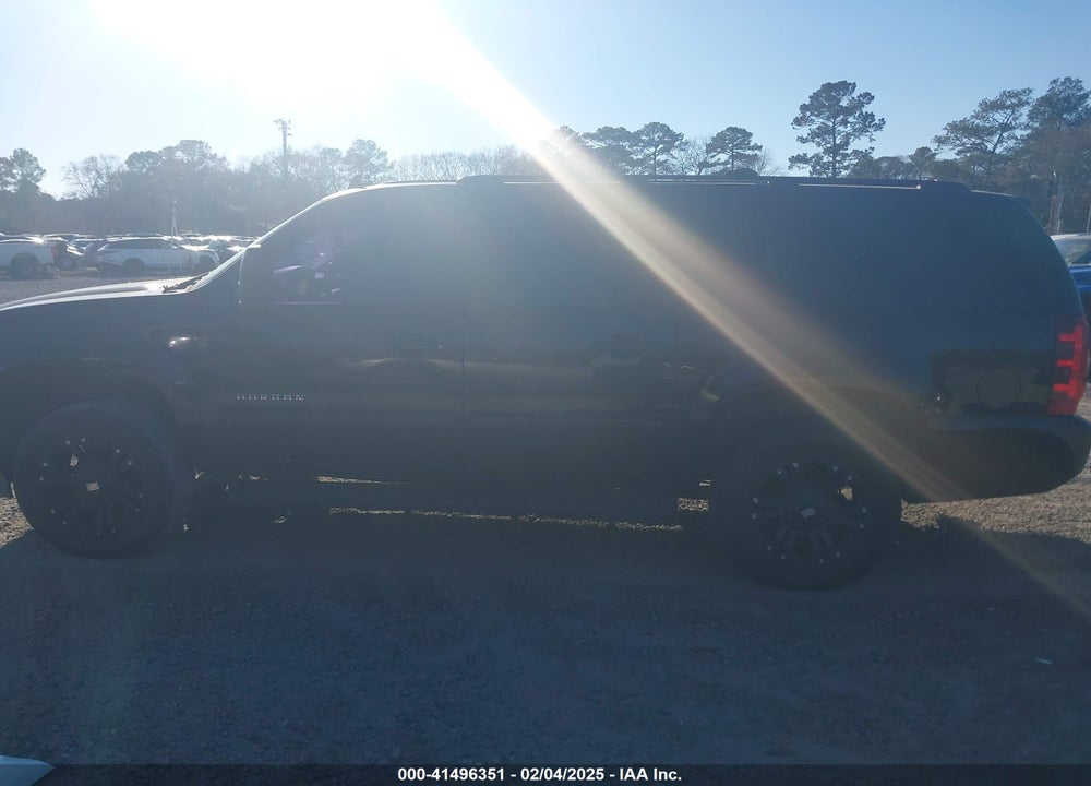 2014 CHEVROLET SUBURBAN 1500 LS VIN: 1GNSKHE71ER161605