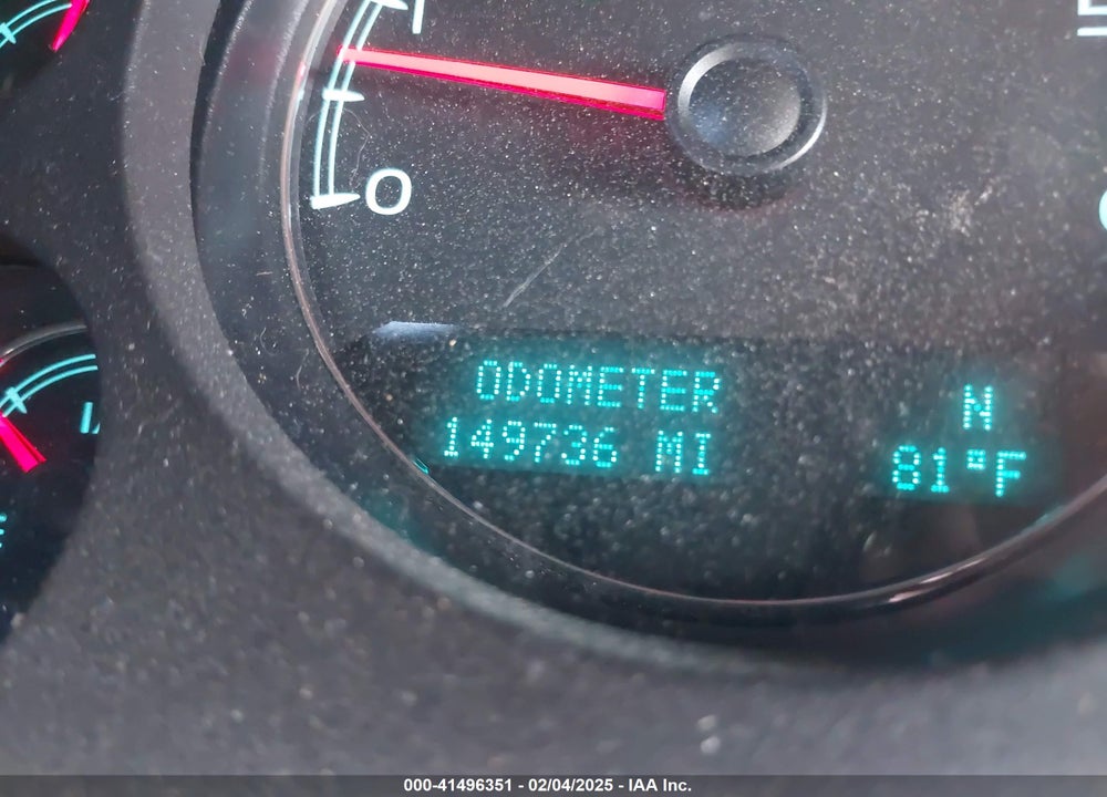 2014 CHEVROLET SUBURBAN 1500 LS VIN: 1GNSKHE71ER161605