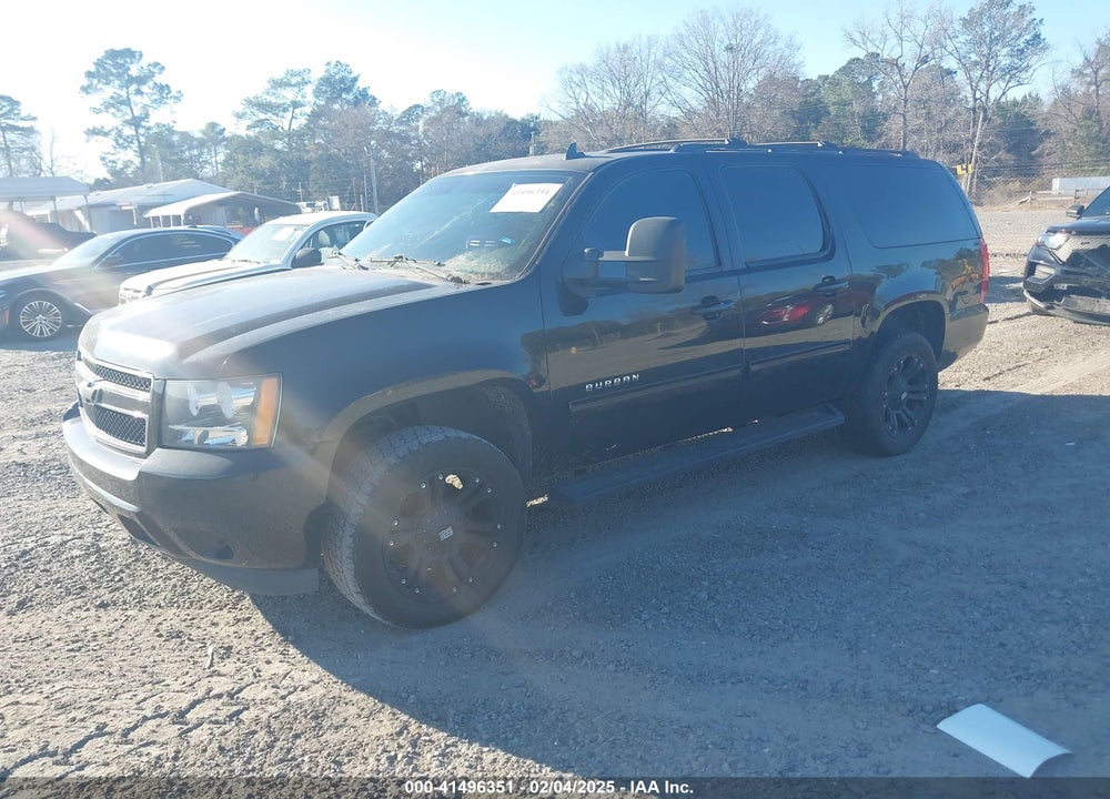 2014 CHEVROLET SUBURBAN 1500 LS VIN: 1GNSKHE71ER161605