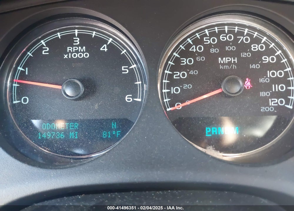 2014 CHEVROLET SUBURBAN 1500 LS VIN: 1GNSKHE71ER161605