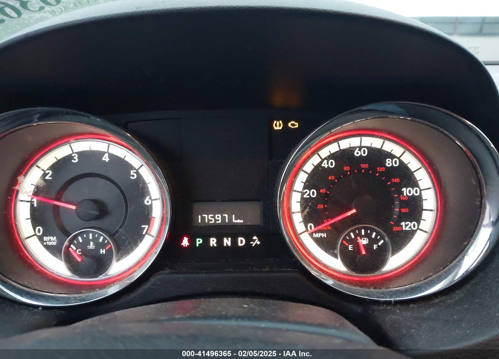 2013 DODGE GRAND CARAVAN SXT VIN: 2C4RDGCG1DR811525
