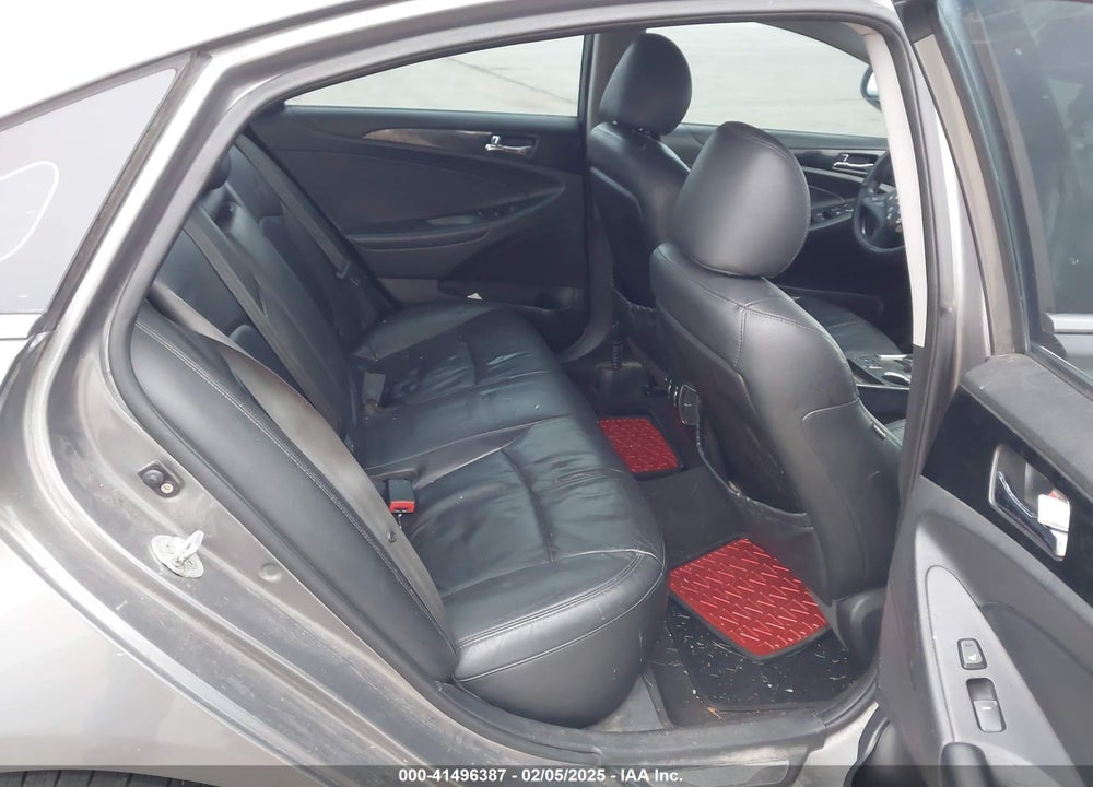 2011 HYUNDAI SONATA VIN: 5NPEC4AC9BH305497