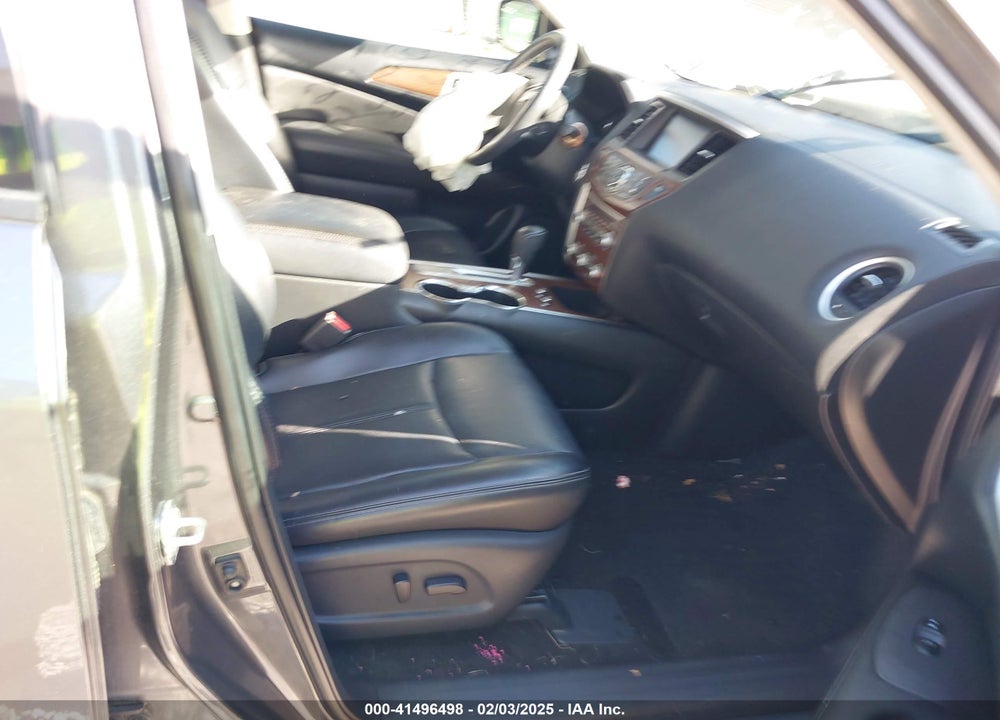 2018 NISSAN PATHFINDER VIN: 5N1DR2MNXJC665900