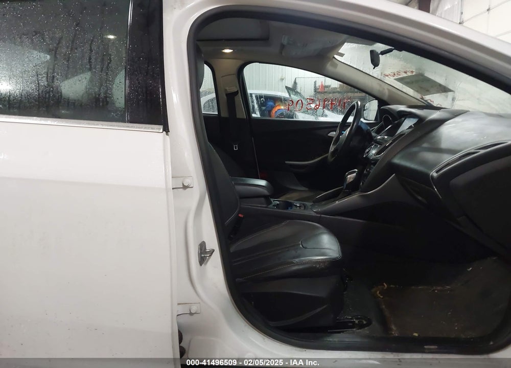 2014 FORD FOCUS VIN: 1FADP3J24EL139252
