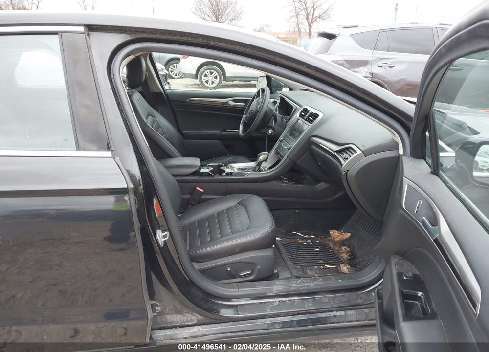2014 FORD FUSION SE VIN: 3FA6P0HD9ER192710