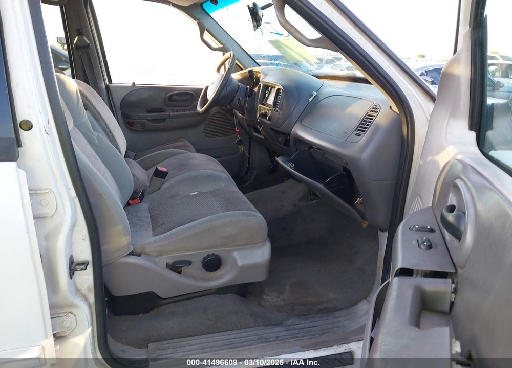 2002 FORD F-150 LARIAT/XLT VIN: 1FTRW07662KB94640
