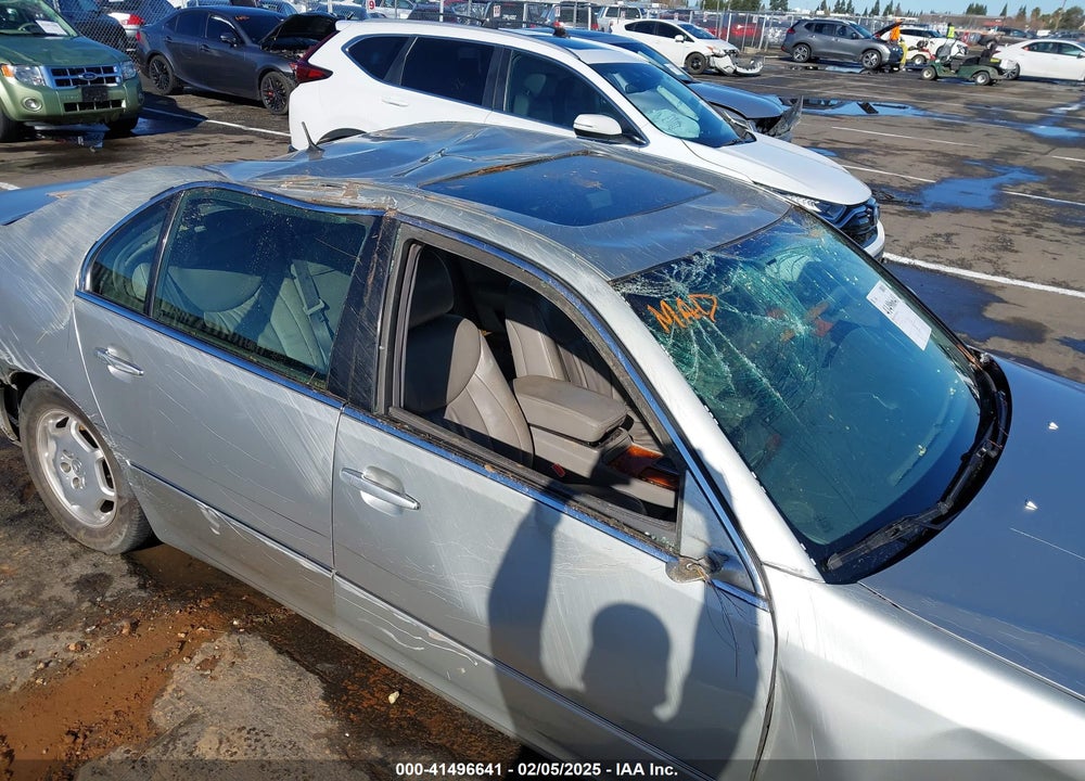 2002 LEXUS LS 430 VIN: JTHBN30F420062468