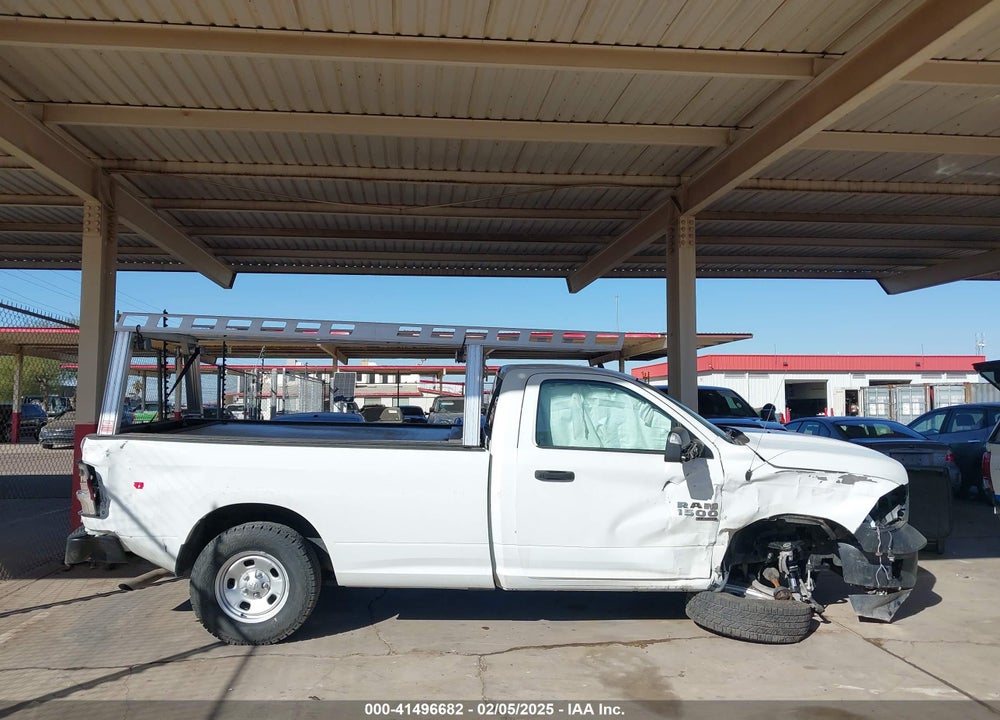 2023 RAM 1500 CLASSIC VIN: 3C6JR7DG8PG656650