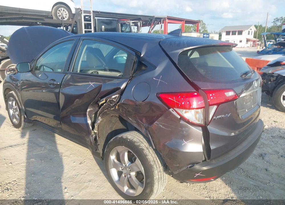 2022 HONDA HR-V 2WD LX VIN: 3CZRU5H33NM706885