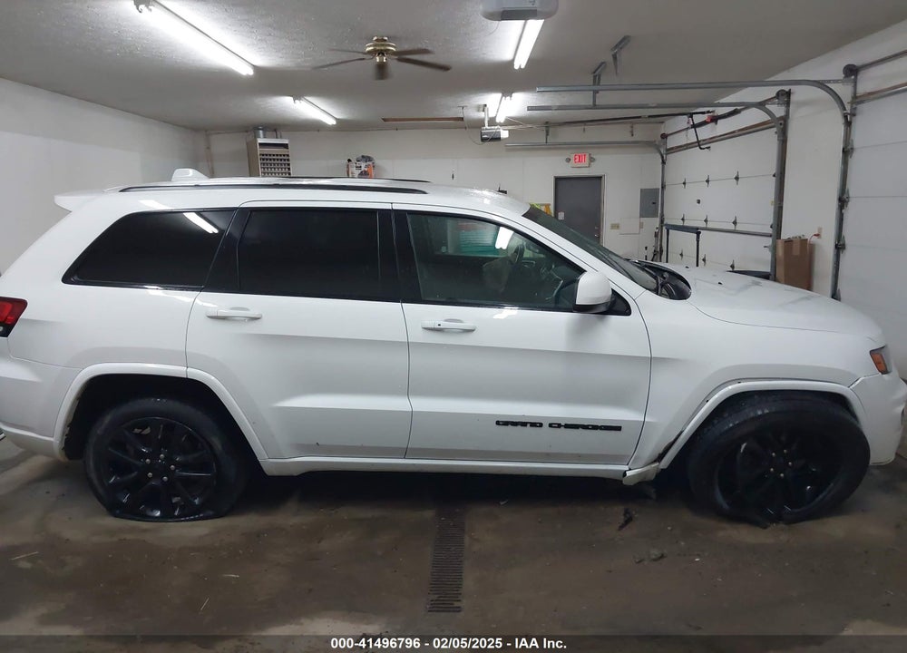 2017 JEEP GRAND CHEROKEE VIN: 1C4RJFAG3HC909699