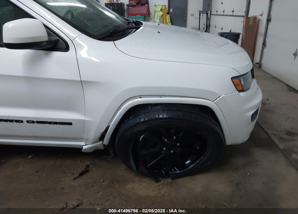 2017 JEEP GRAND CHEROKEE VIN: 1C4RJFAG3HC909699