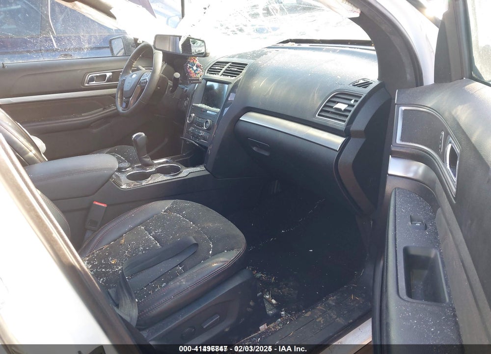 2019 FORD EXPLORER XLT VIN: 1FM5K8D89KGA95422