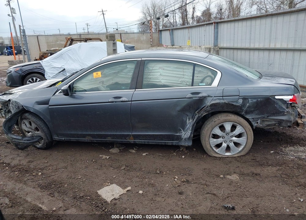 2008 HONDA ACCORD VIN: 1HGCP26748A130203