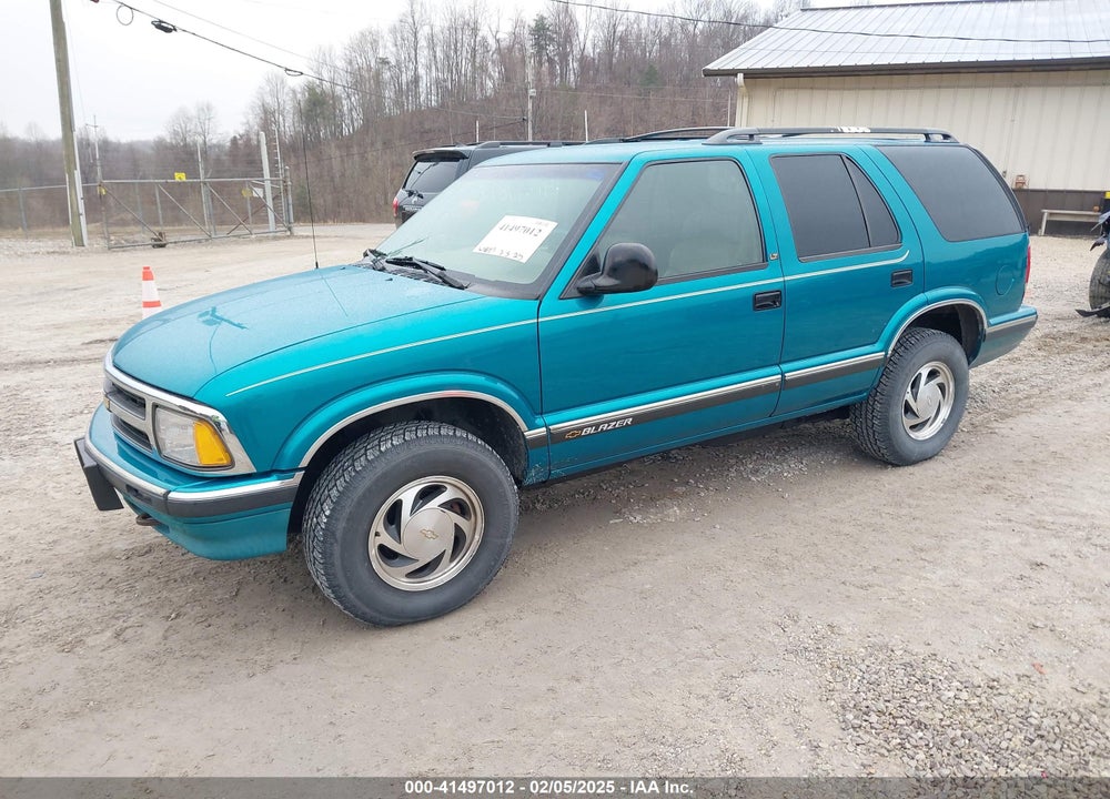 1995 CHEVROLET BLAZER VIN: 1GNDT13W6S2148232