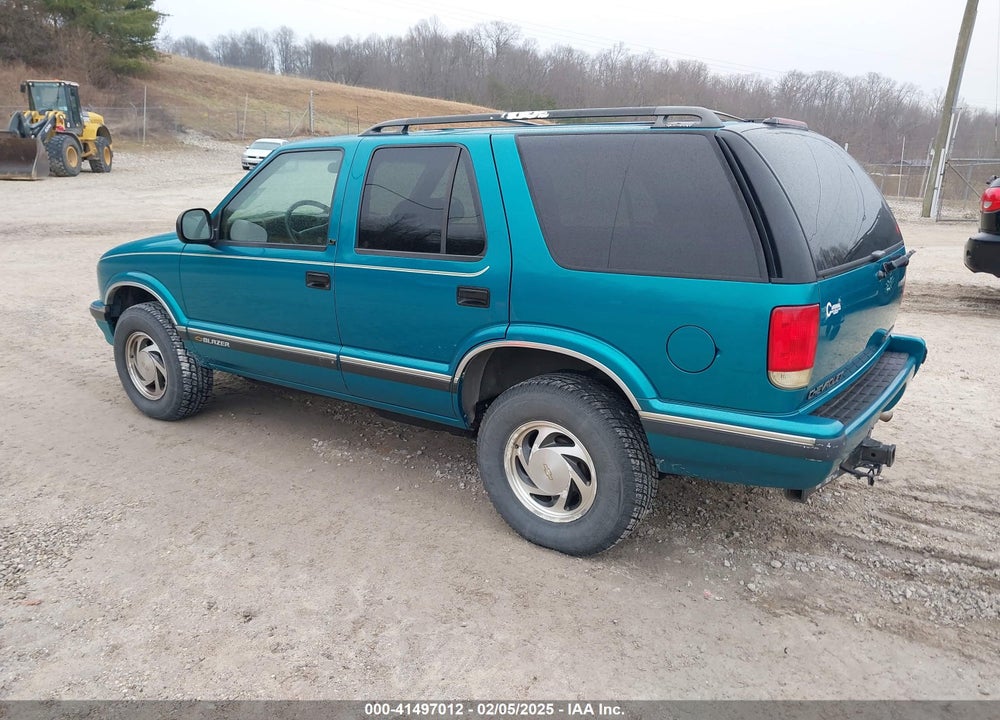 1995 CHEVROLET BLAZER VIN: 1GNDT13W6S2148232
