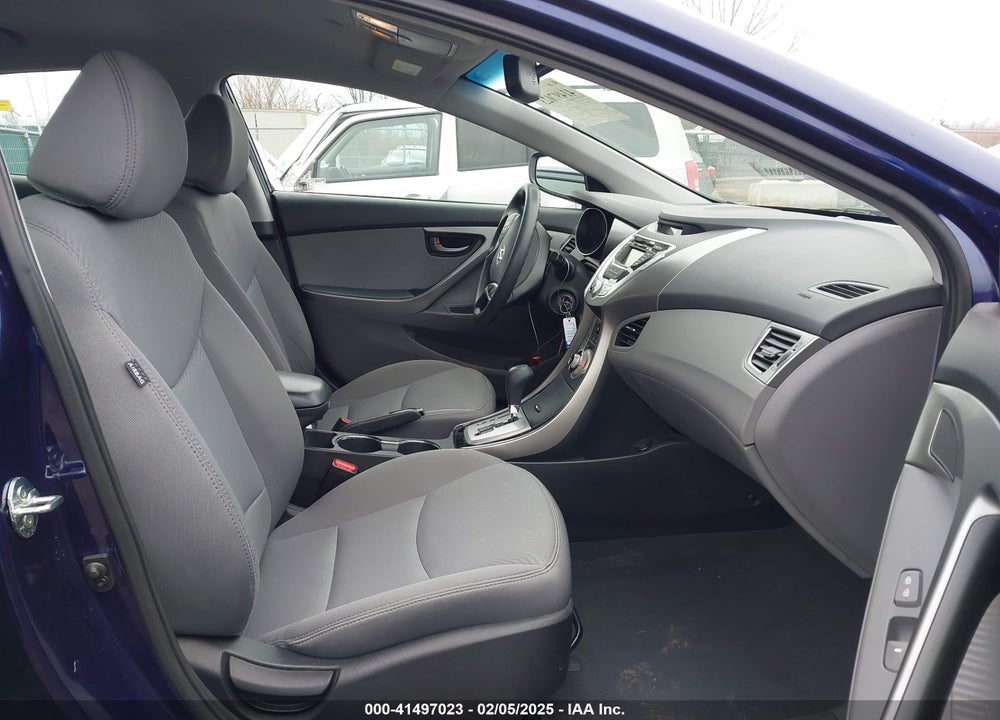 2013 HYUNDAI ELANTRA VIN: 5NPDH4AE0DH159363