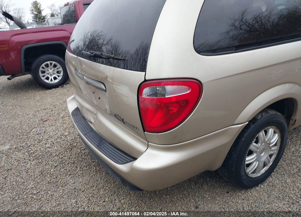 2006 CHRYSLER TOWN & COUNTRY VIN: 2A4GP54L66R644431