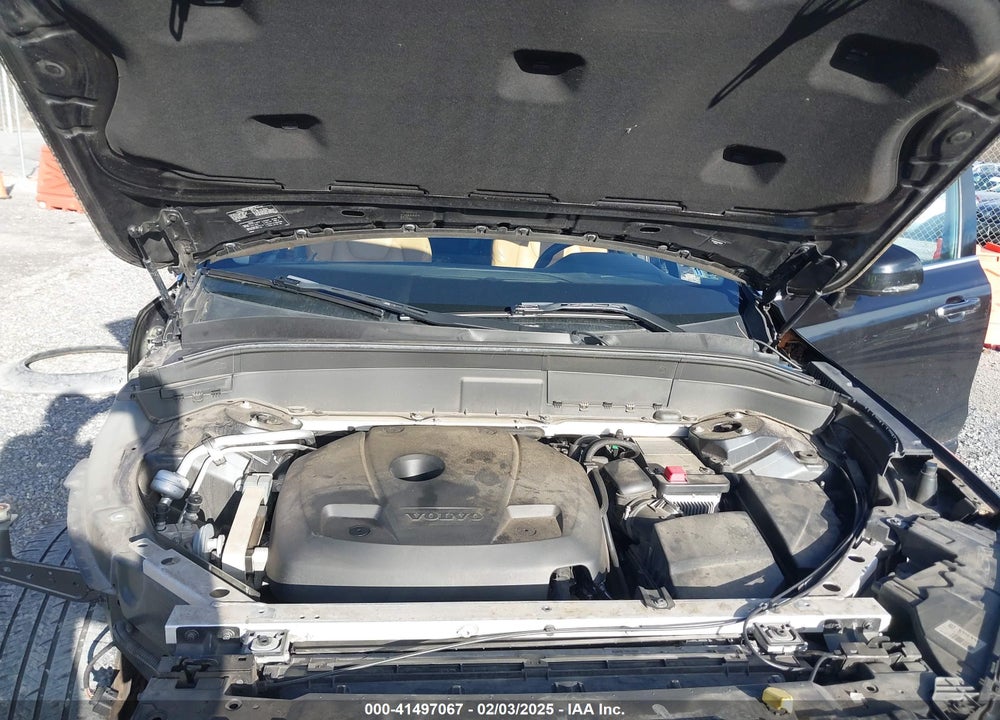 2016 VOLVO XC90 T6 MOMENTUM VIN: YV4A22PKXG1056305