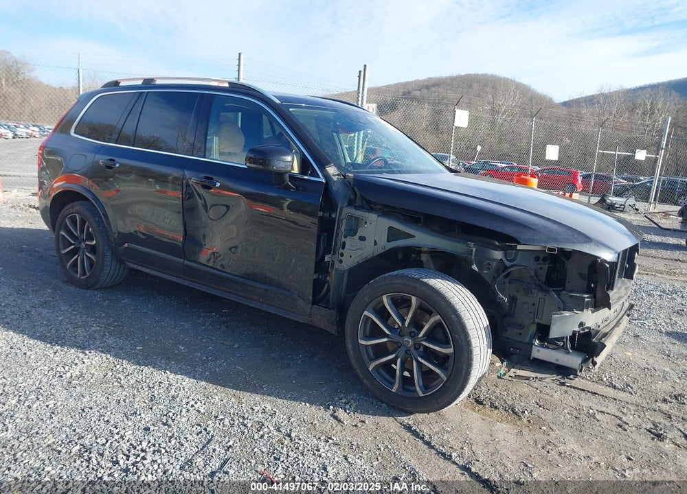 2016 VOLVO XC90 T6 MOMENTUM VIN: YV4A22PKXG1056305