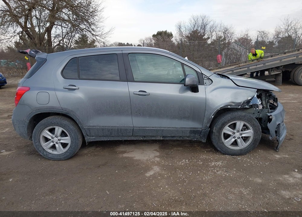 2020 CHEVROLET TRAX FWD LS VIN: 3GNCJKSB4LL156321