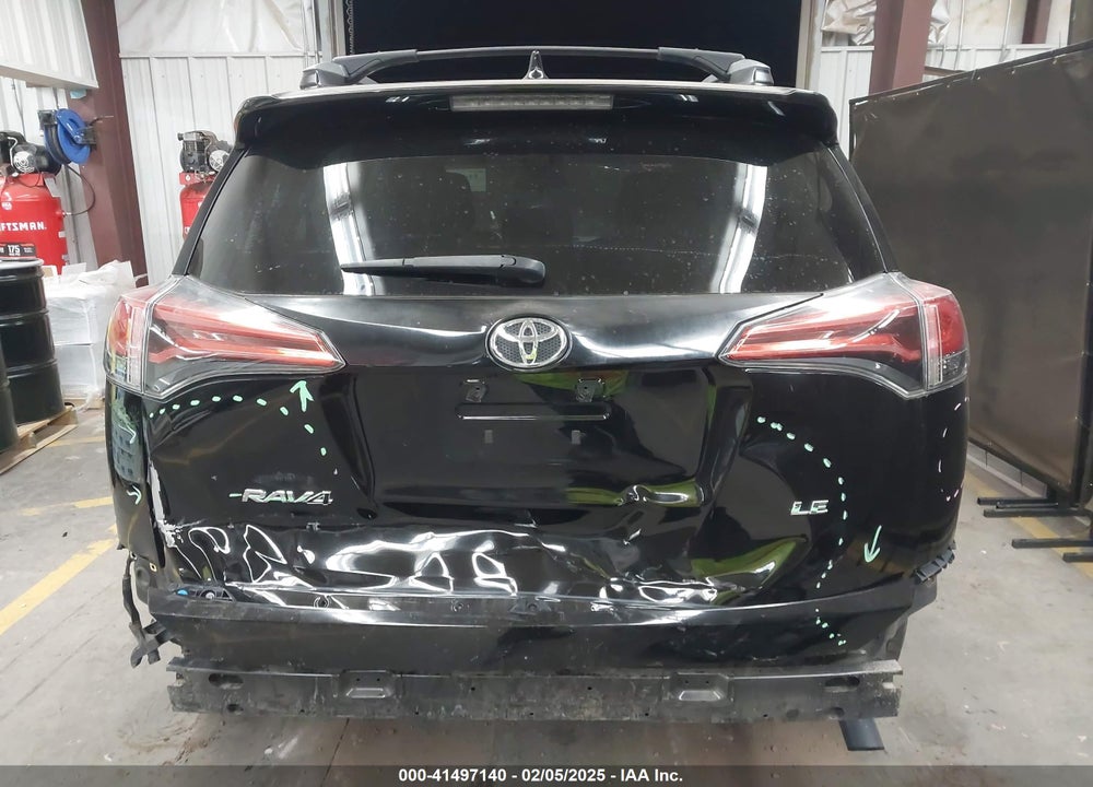 2018 TOYOTA RAV4 VIN: 2T3ZFREV5JW417979