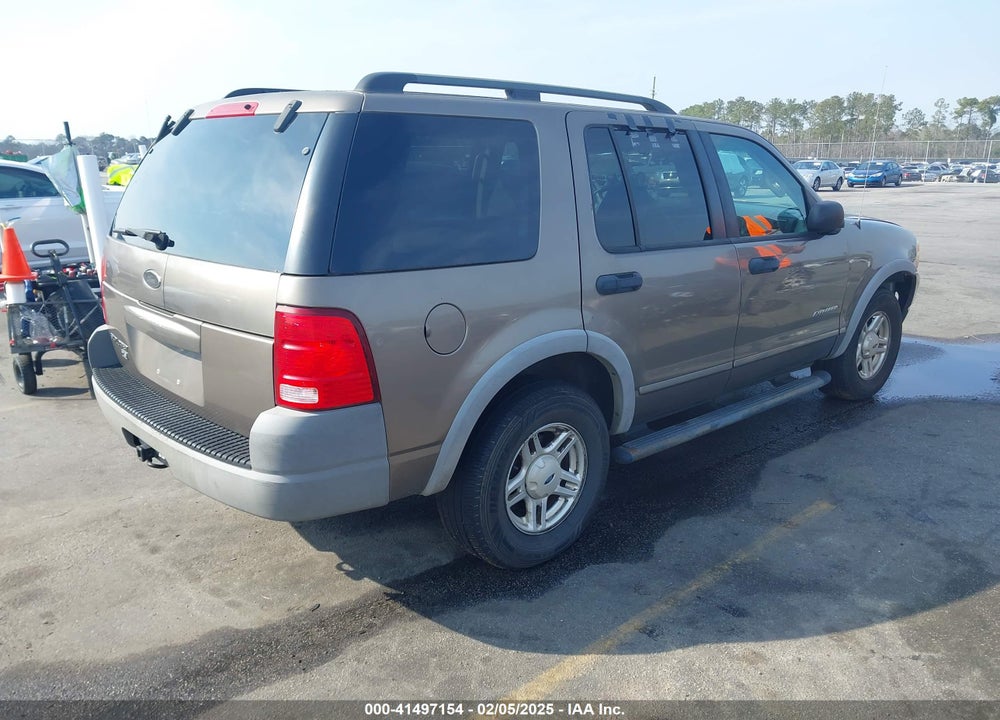 2002 FORD EXPLORER XLS VIN: 1FMZU62E52UC26811