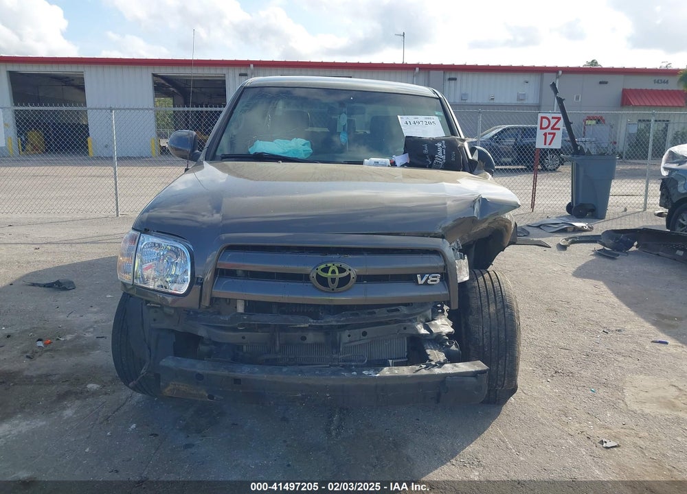 2005 TOYOTA TUNDRA LIMITED V8 VIN: 5TBET38185S478675
