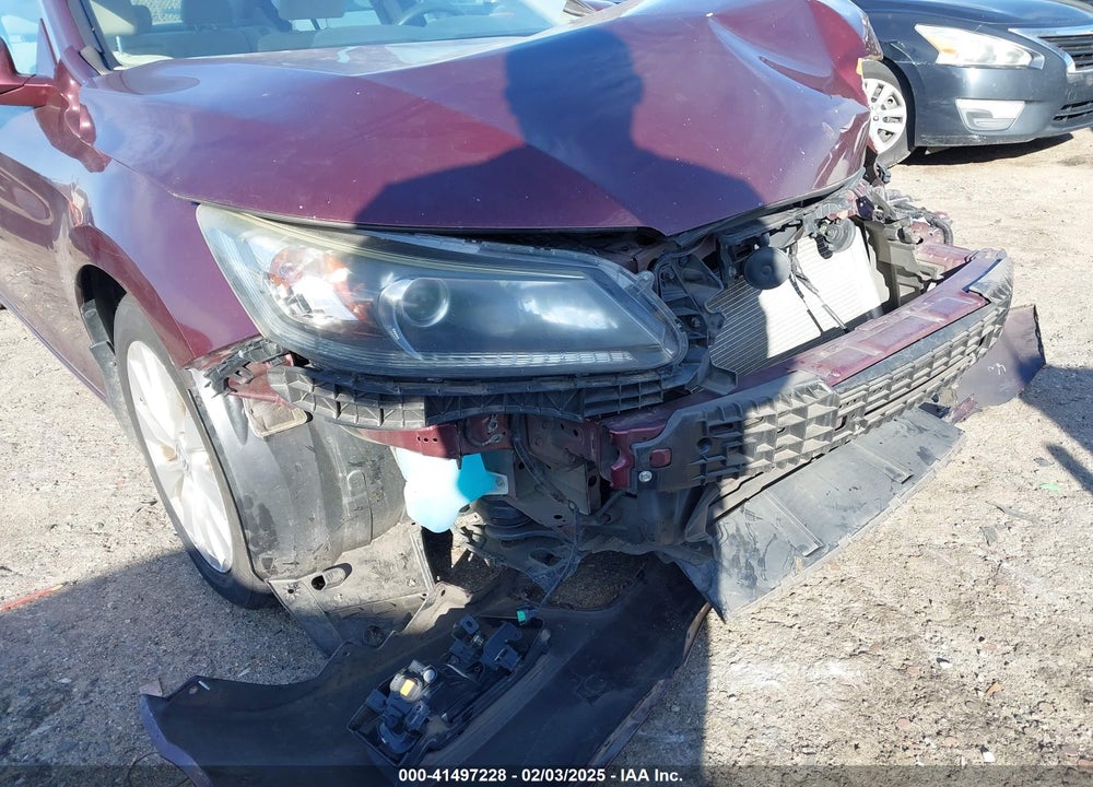 2015 HONDA ACCORD VIN: 1HGCR2F70FA103572