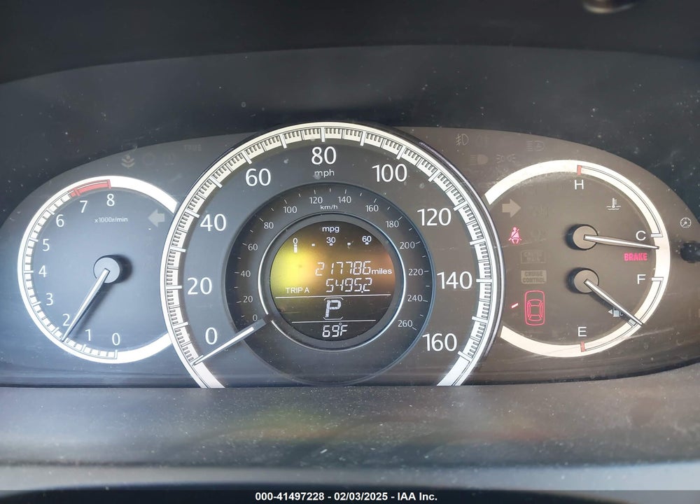 2015 HONDA ACCORD VIN: 1HGCR2F70FA103572