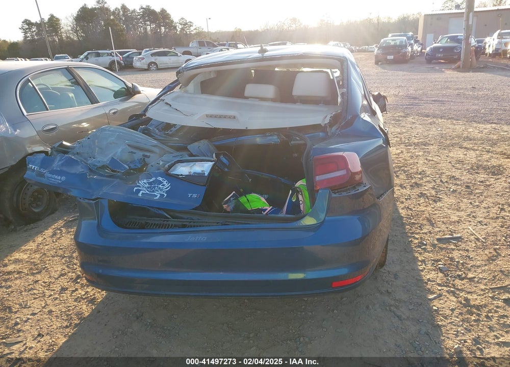 2017 VOLKSWAGEN JETTA VIN: 3VWDB7AJ2HM227773