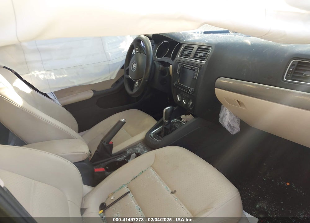 2017 VOLKSWAGEN JETTA VIN: 3VWDB7AJ2HM227773