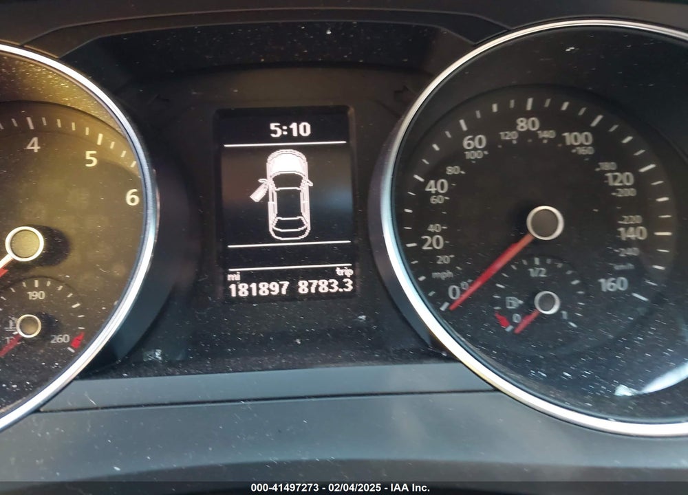 2017 VOLKSWAGEN JETTA VIN: 3VWDB7AJ2HM227773