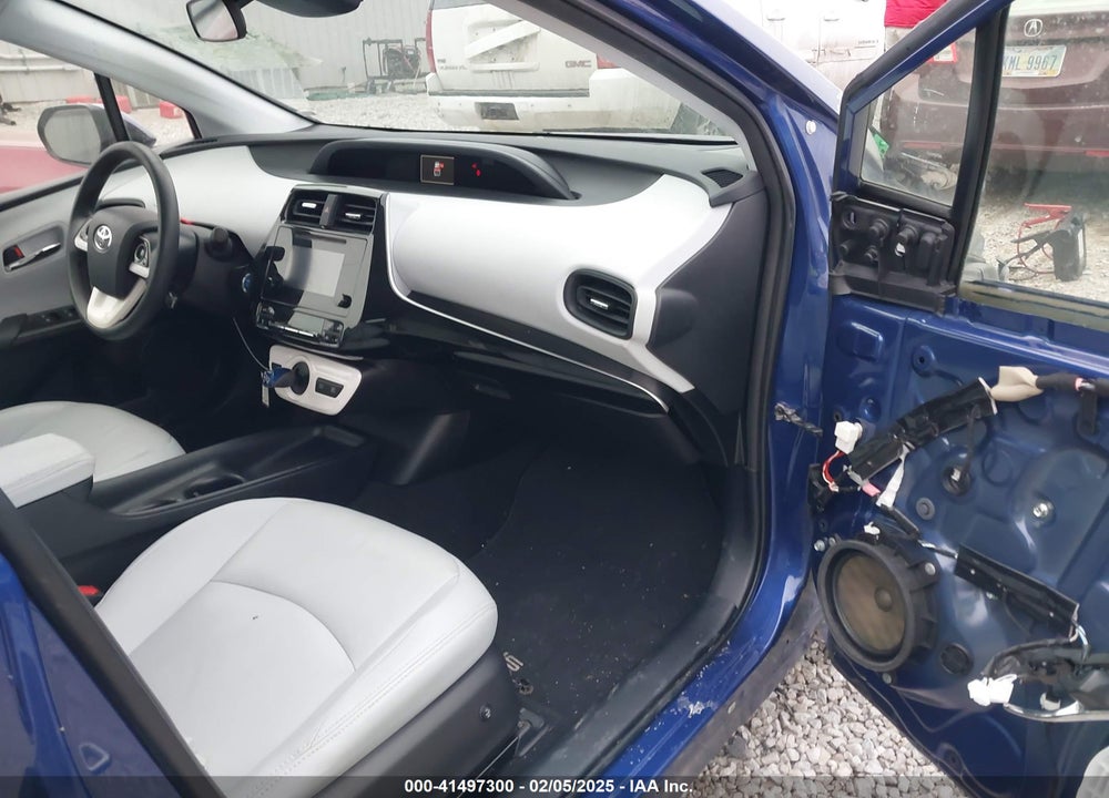 2017 TOYOTA PRIUS VIN: JTDKARFU1H3052509