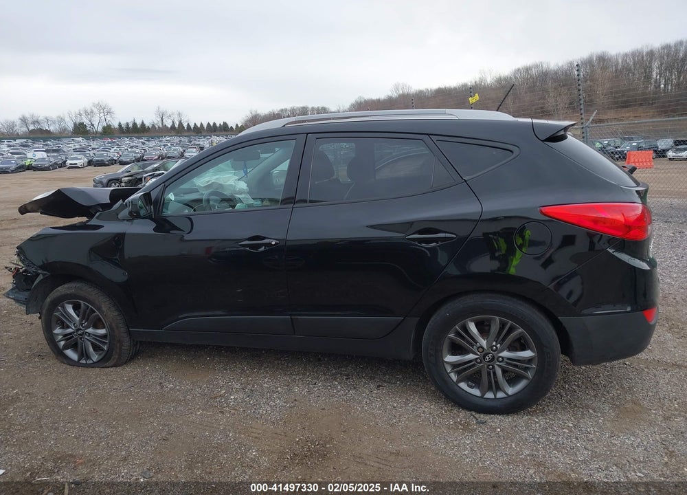 2015 HYUNDAI TUCSON SE VIN: KM8JUCAG2FU049560