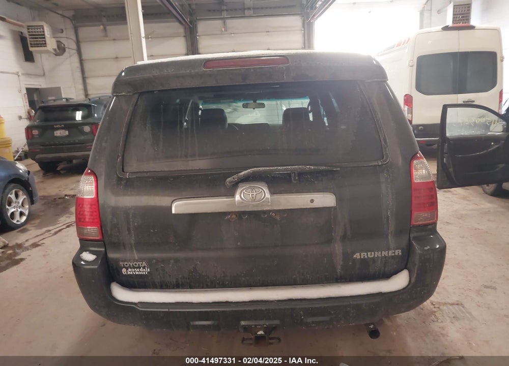 2008 TOYOTA 4RUNNER SR5 V6 VIN: JTEBU14R38K022582