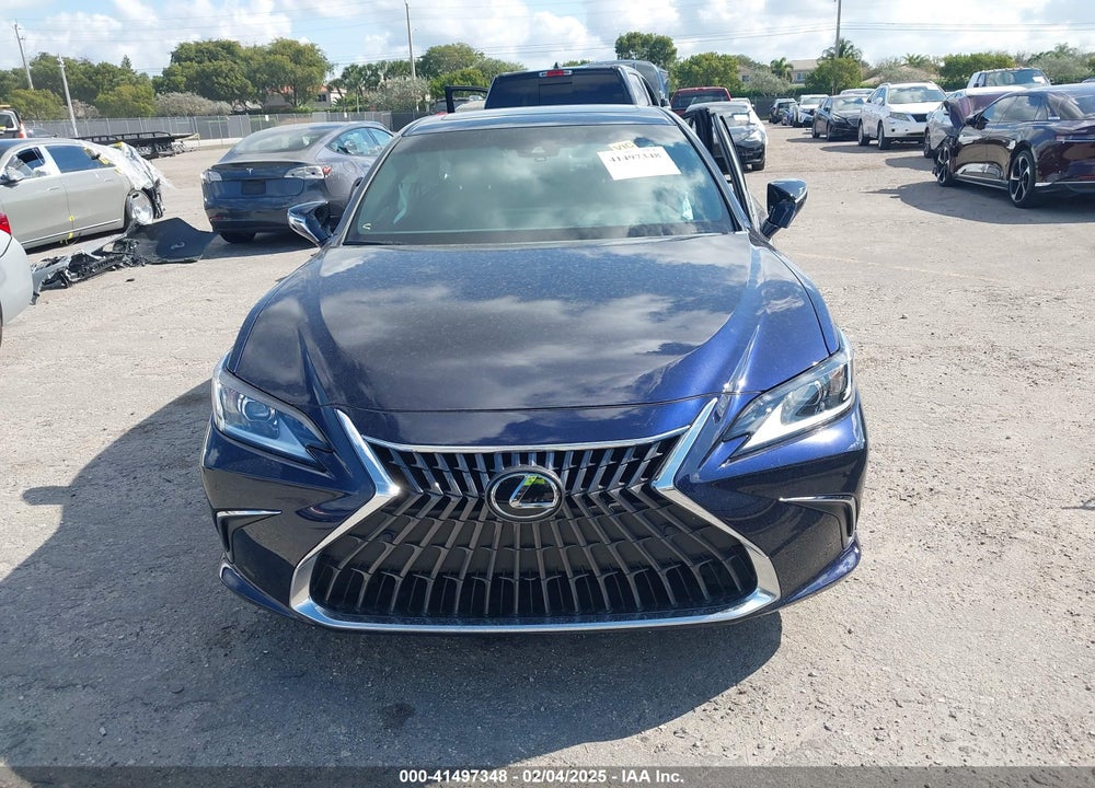 2024 LEXUS ES VIN: 58ADZ1B15RU180461