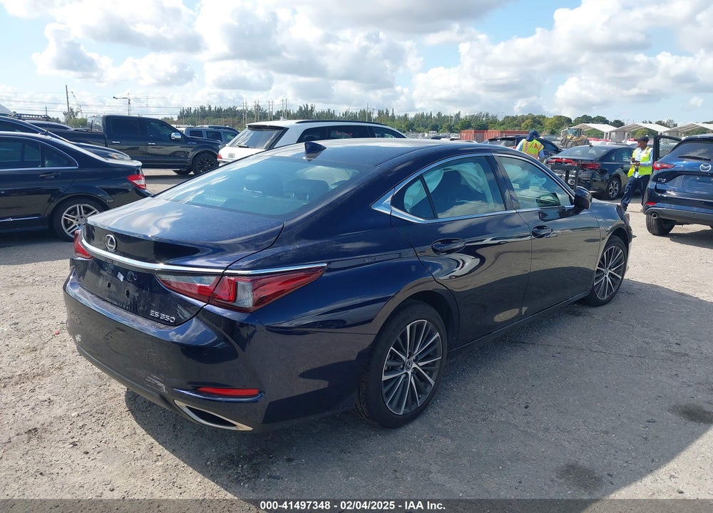2024 LEXUS ES VIN: 58ADZ1B15RU180461