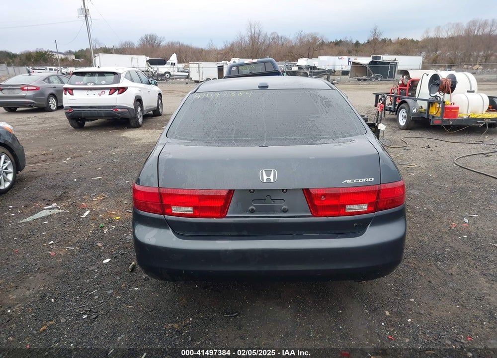 2005 HONDA ACCORD 2.4 EX VIN: 1HGCM56825A036268