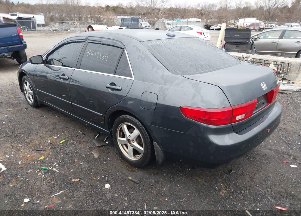 2005 HONDA ACCORD 2.4 EX VIN: 1HGCM56825A036268
