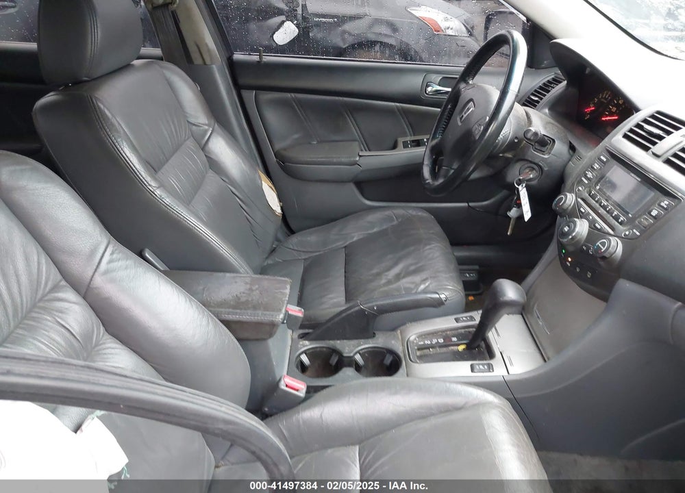 2005 HONDA ACCORD 2.4 EX VIN: 1HGCM56825A036268