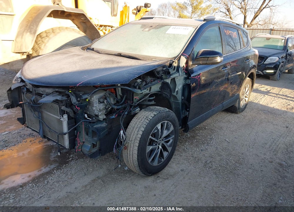 2018 TOYOTA RAV4 HYBRID XLE VIN: JTMRJREV4JD159904