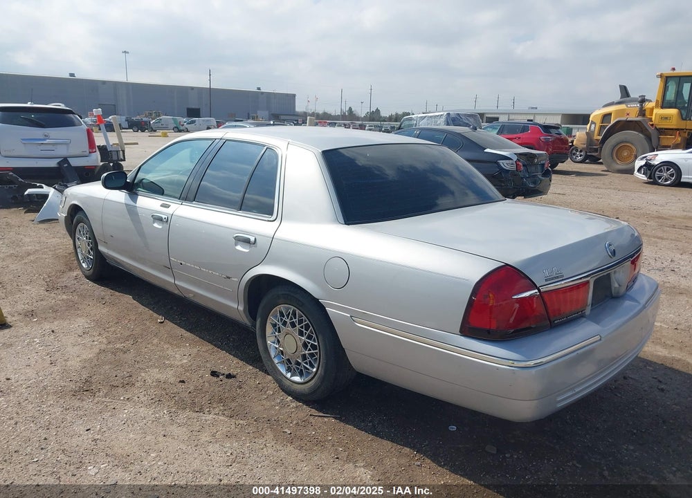 2002 MERCURY GRAND MARQUIS GS VIN: 2MEFM74W82X652924