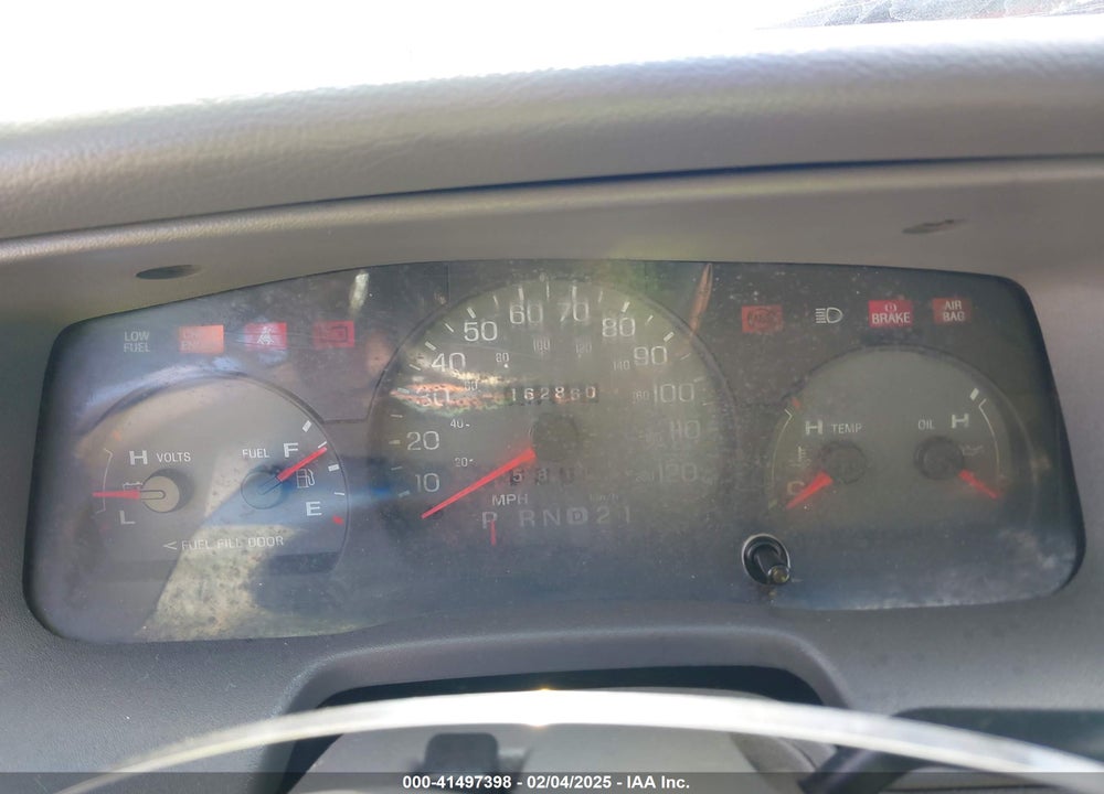 2002 MERCURY GRAND MARQUIS GS VIN: 2MEFM74W82X652924