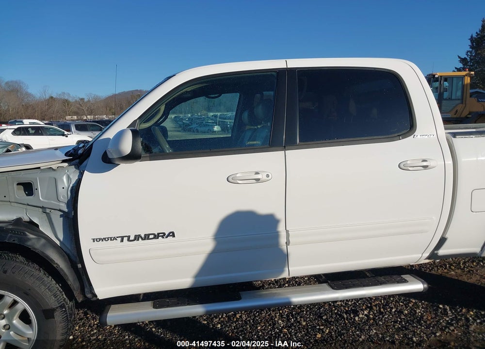 2004 TOYOTA TUNDRA LIMITED V8 VIN: 5TBDT48154S449442