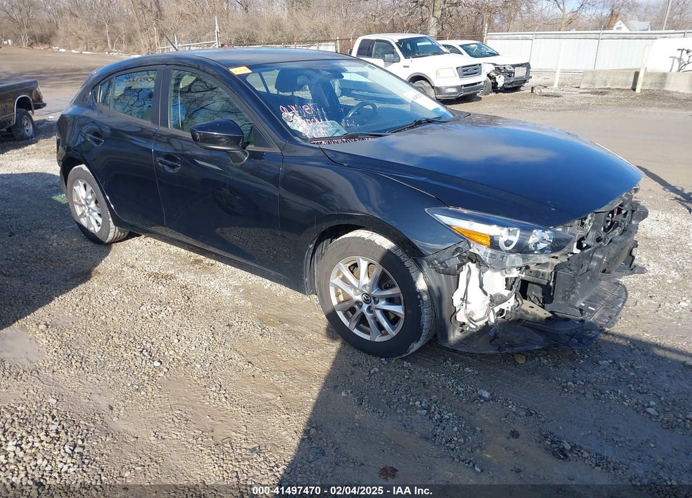 2018 MAZDA 3 SPORT VIN: 3MZBN1K73JM226796