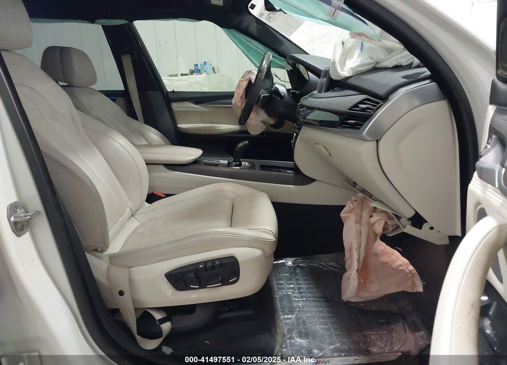 2017 BMW X5 XDRIVE35I VIN: 5UXKR0C33H0V77636