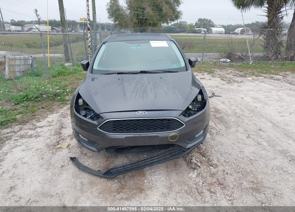 2017 FORD FOCUS SEL VIN: 1FADP3M24HL307570