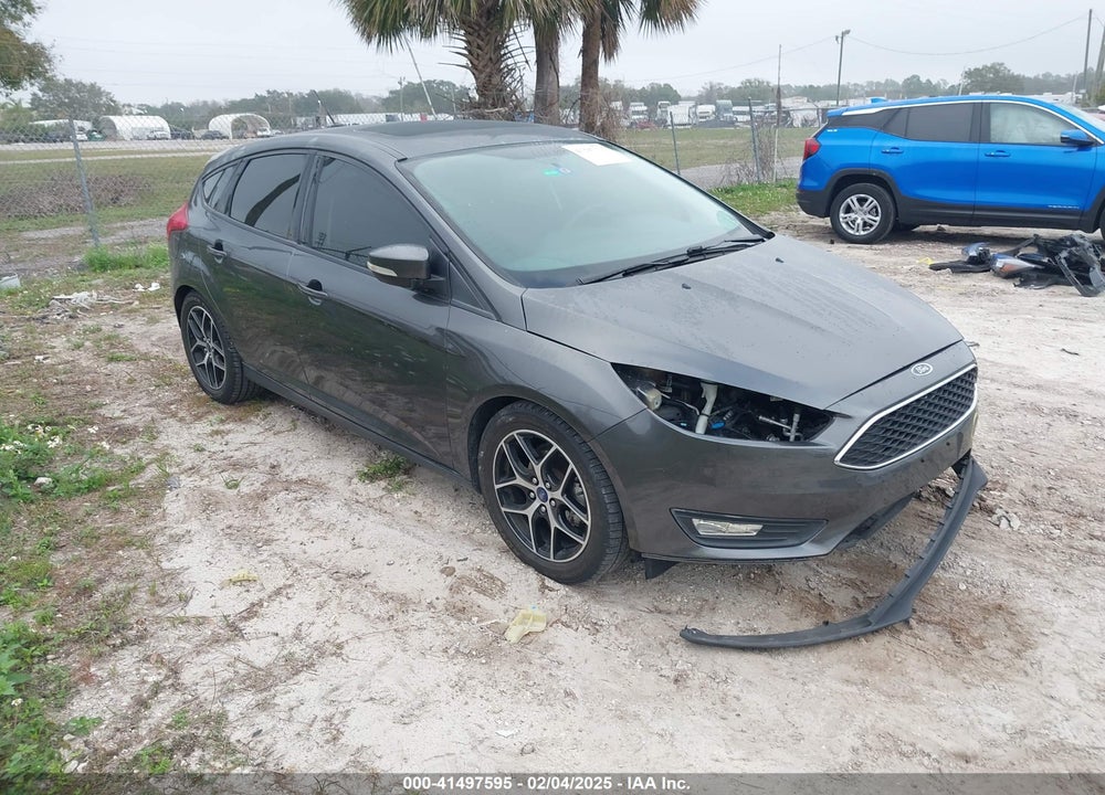 2017 FORD FOCUS SEL VIN: 1FADP3M24HL307570