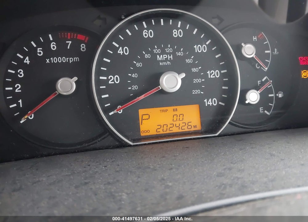 2008 KIA RONDO VIN: KNAFG526487135597